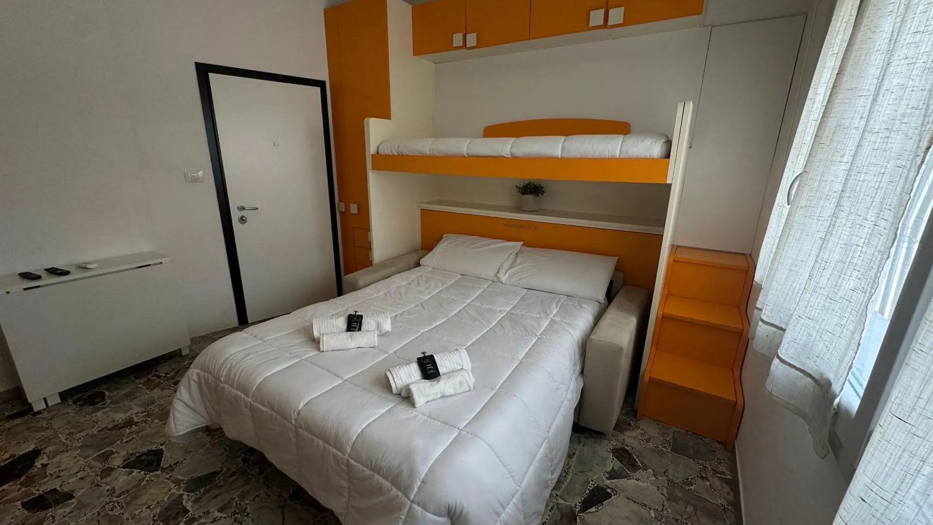Lägenhet 200M From The Sea, Beach Place Included Lido di Jesolo Italien