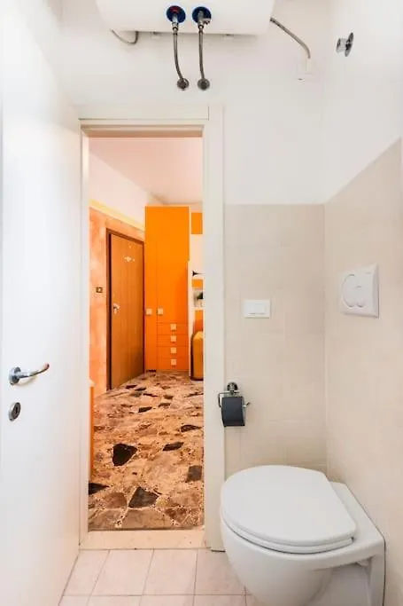 200M From The Sea, Beach Place Included Jesolo Appartement