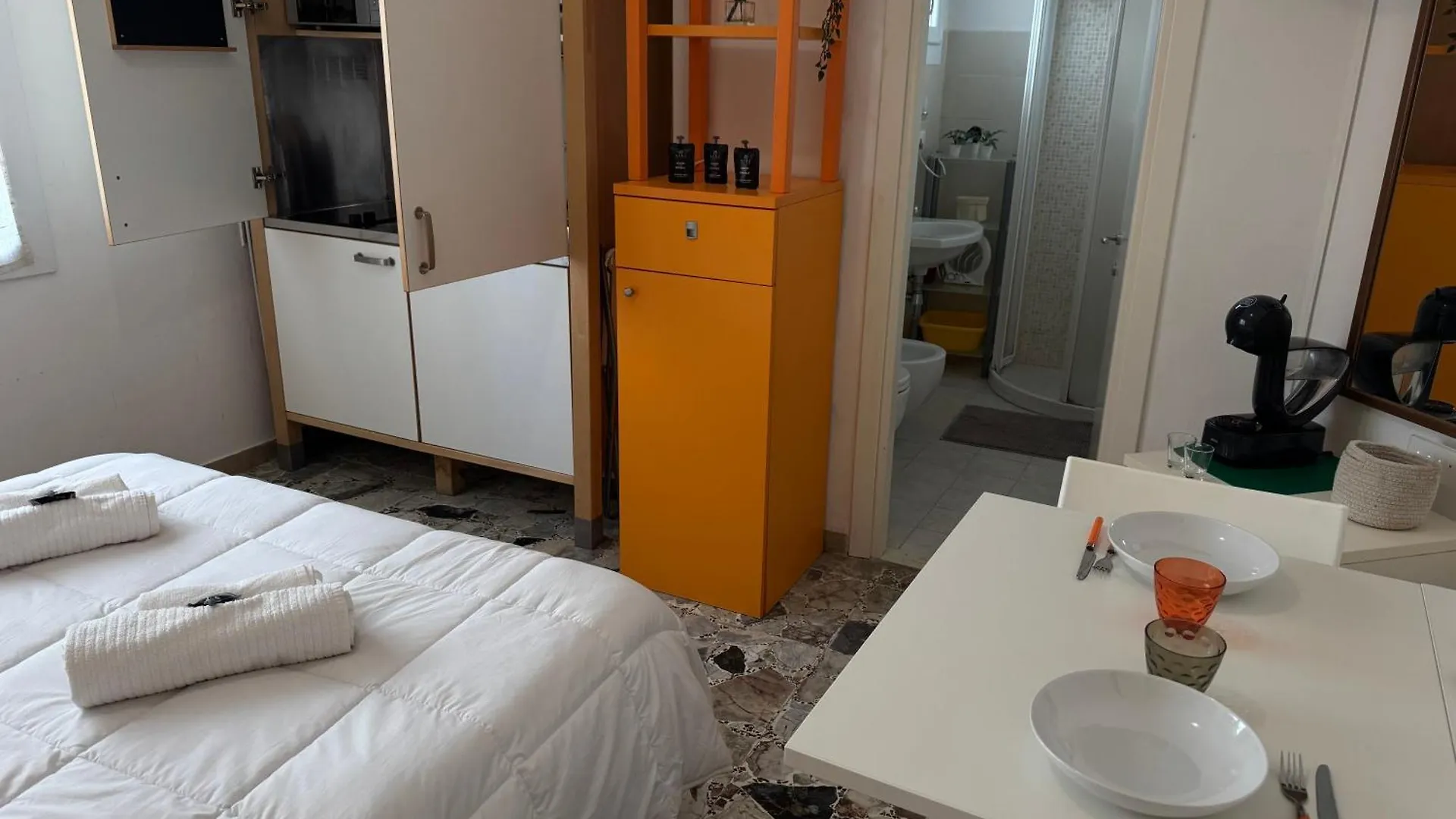 200M From The Sea, Beach Place Included Jesolo Appartement